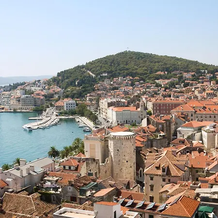 Daire Luxury Bellux For 5, Old Town And Bacvice Sandy *