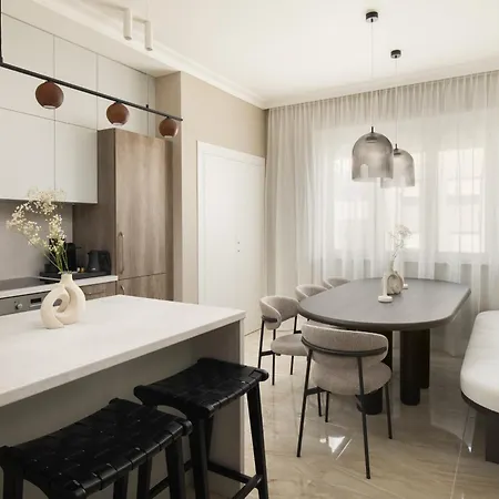 Lägenhet Luxury Bellux For 5, Old Town And Bacvice Sandy Split