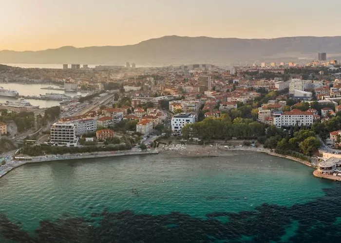 Luxury Bellux For 5, Old Town And Bacvice Sandy Appartamento Spalato